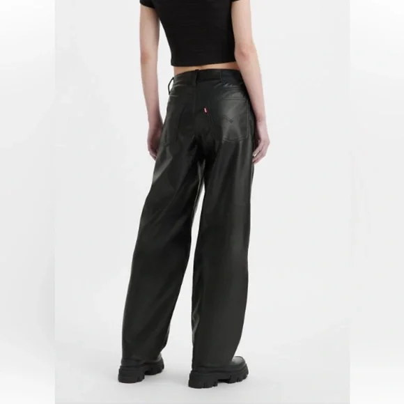 Levi’s FAUX LEATHER BAGGY DAD WOMEN'S PANTS - Picture 4 of 15